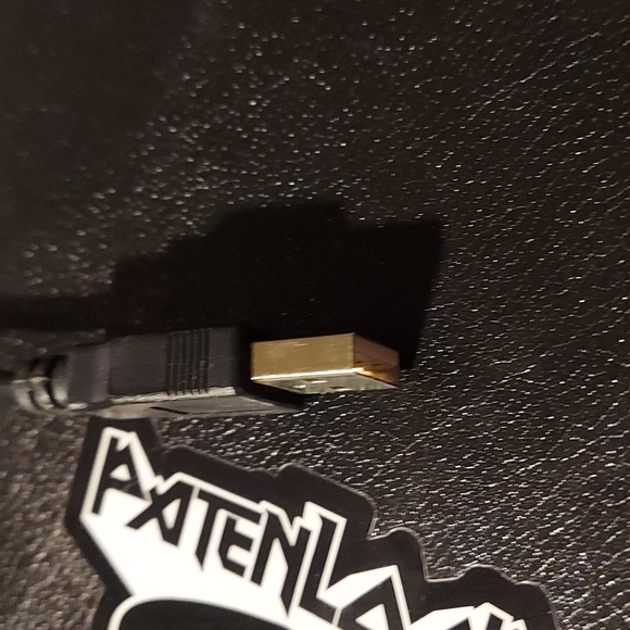 Hp sd320a external hard drive. Used but works great - Picture 3 of 3